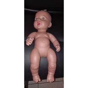 Vintage 1994 Toy Biz Inc Gerber Products Co Realistic Baby Doll 15 inches
